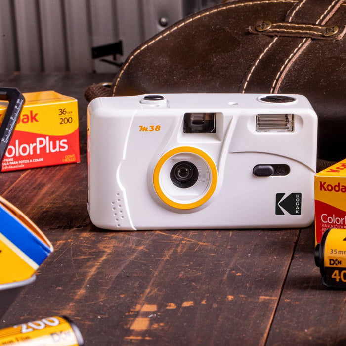 KODAK Vintage Retro M38 Reusable Film Camera (Black/ White/ Purple/ Grapefruit/ Yellow / Red/ Blue)