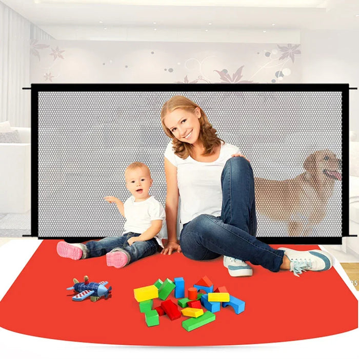 Easy Install Pet or Baby Expandable Nylon Mesh Safety Fence Gate On Sale