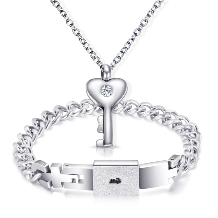 Concentric interlocking Chain And Link Stainless Steel Couple Bracelet On Sale