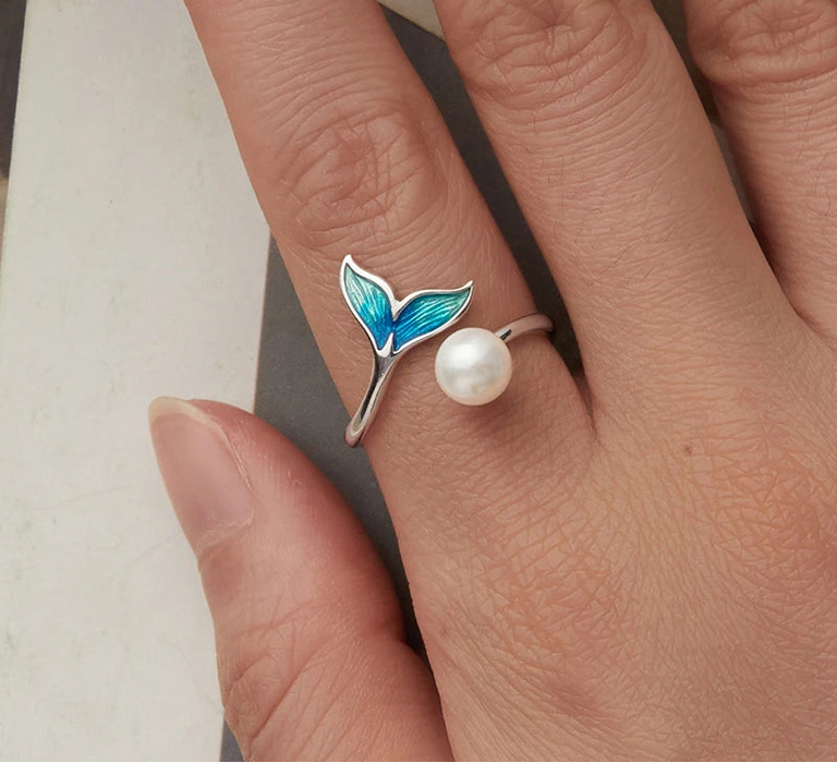 925 Sterling Silver Enamel Whale And Pearl Adjustable Rings On Sale